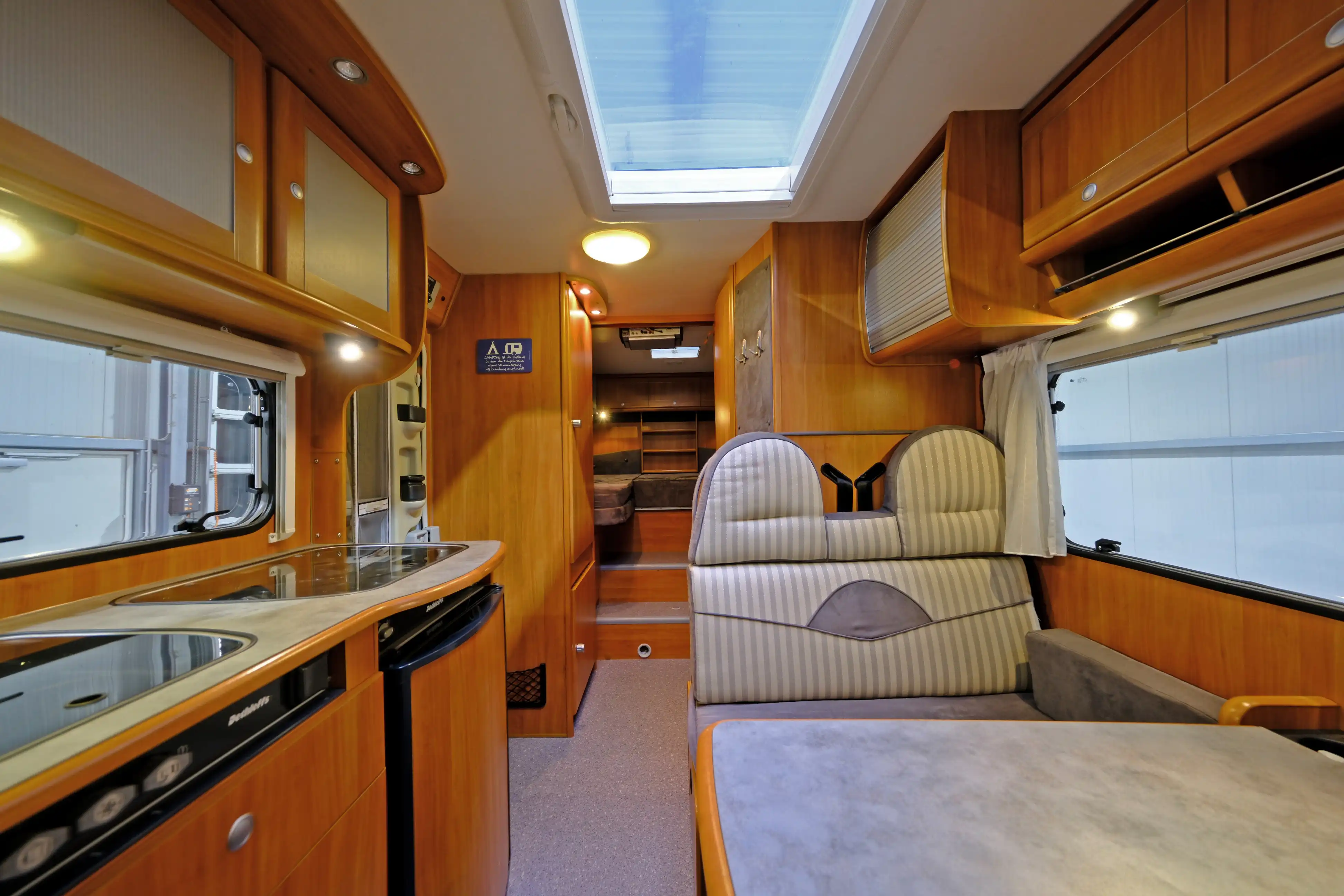 DETHLEFFS Advantage I 6611 